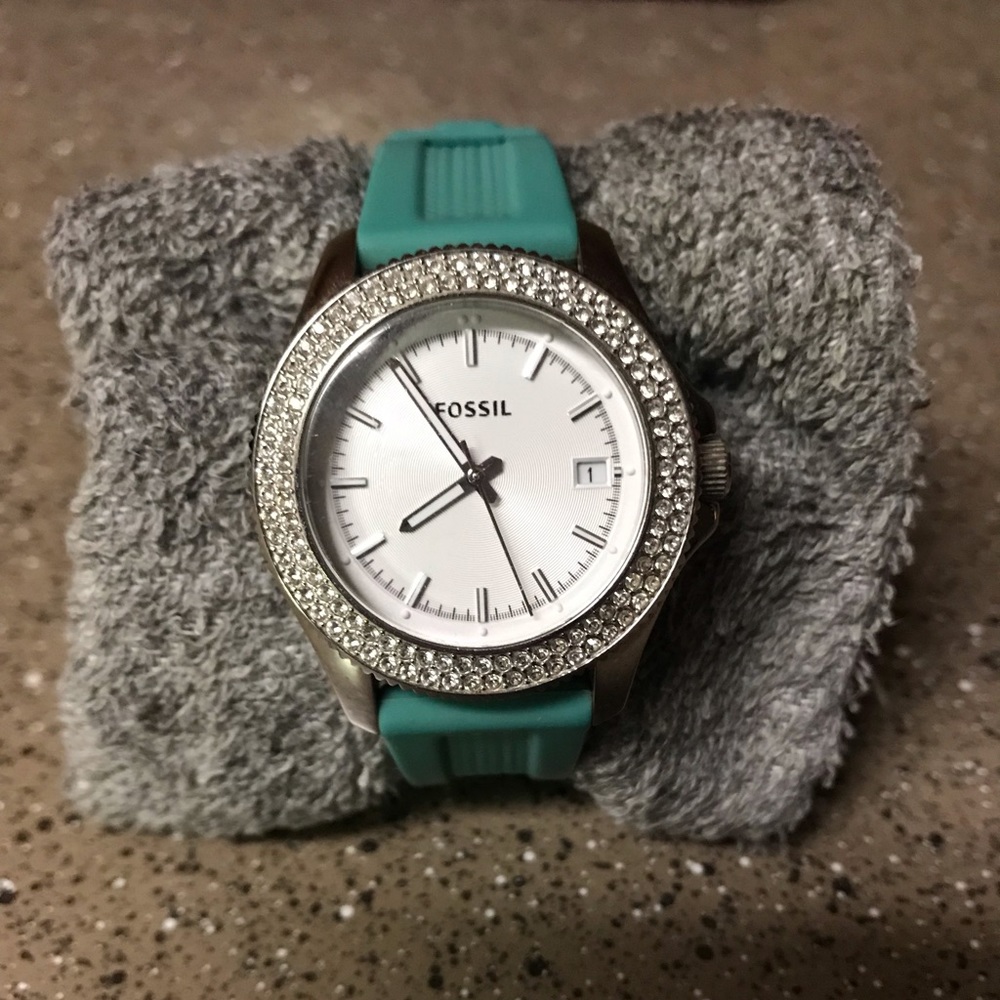 • FOSSIL • Aqua Watch